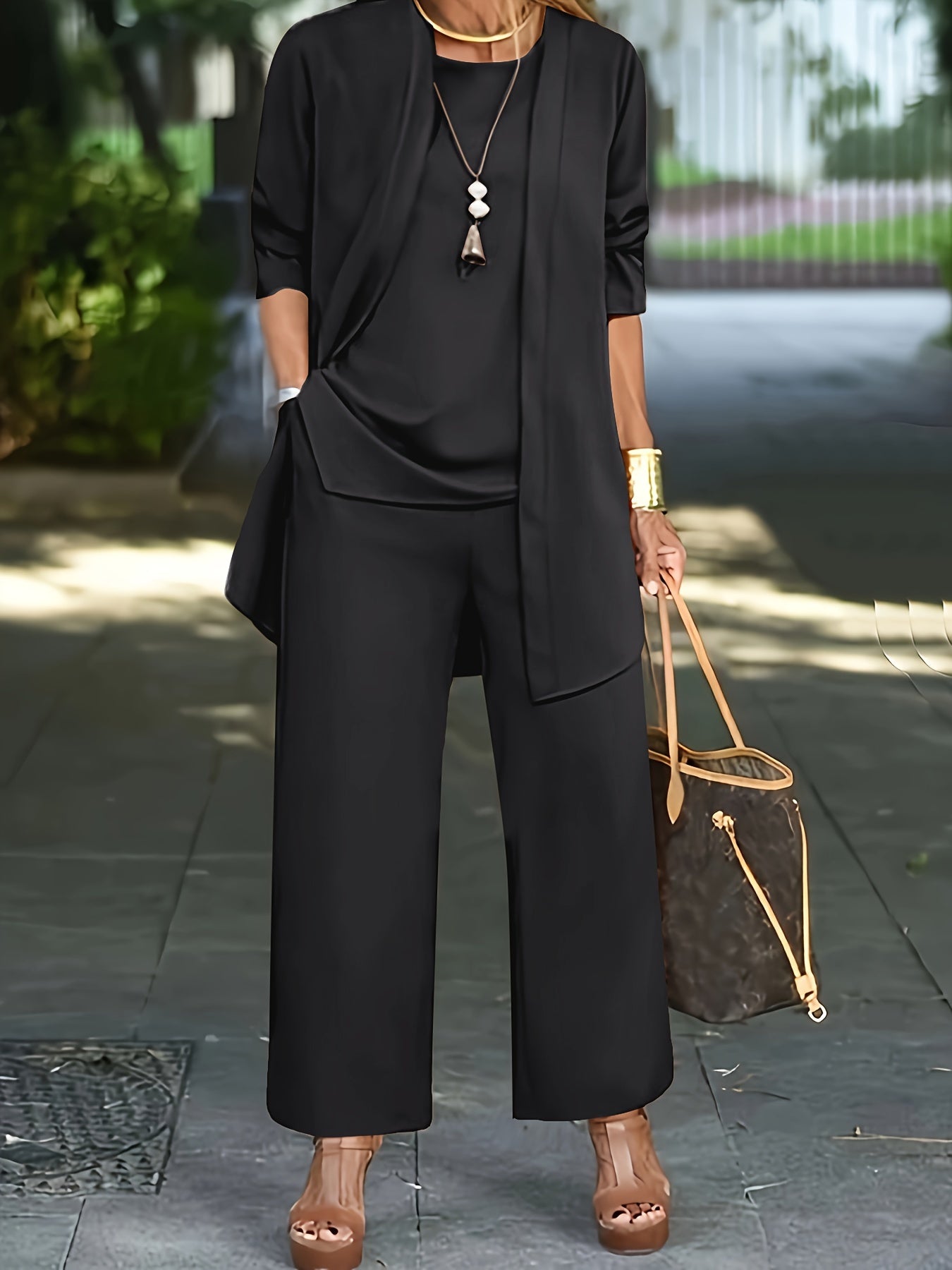 DARLA - VERSASTYLE THREE-PIECE SET